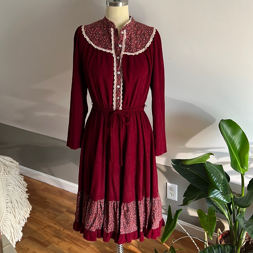 VTG 70s Maroon Prairie Dress